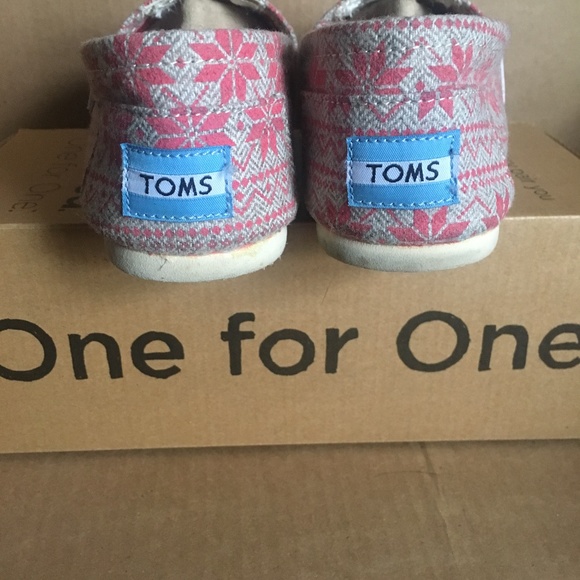 Toms Red Oatmeal Snowflake Women's Classics - Picture 4 of 7